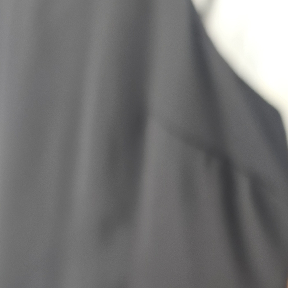 Worthington Black Sleeveless Blouse with White Trim - Picture 5 of 8